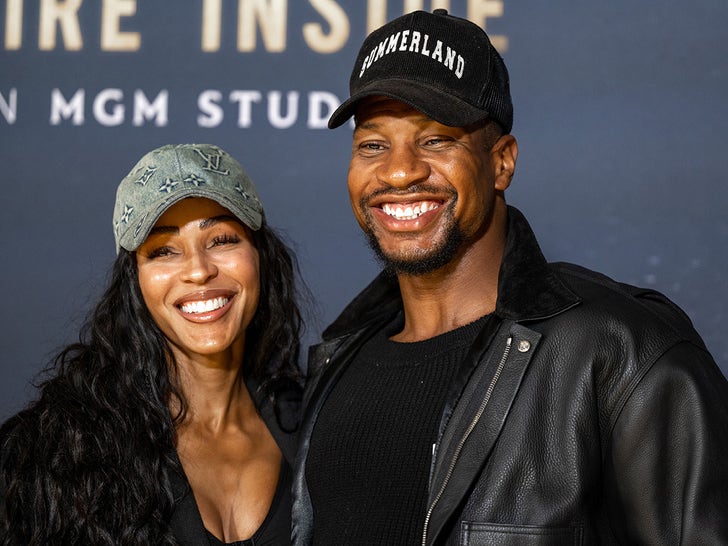 1206-Meagan-Good-and-Jonathan-Majors-SUB